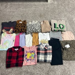 Small / Extra Small Lot - Like New Lot